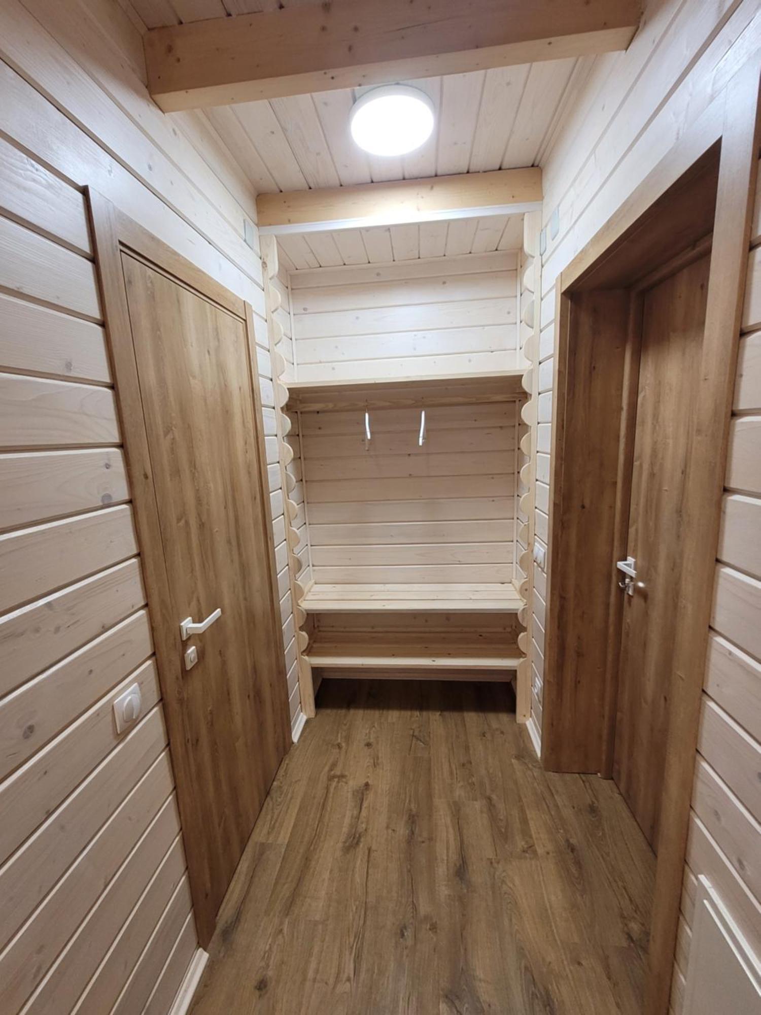 Land Apartment *