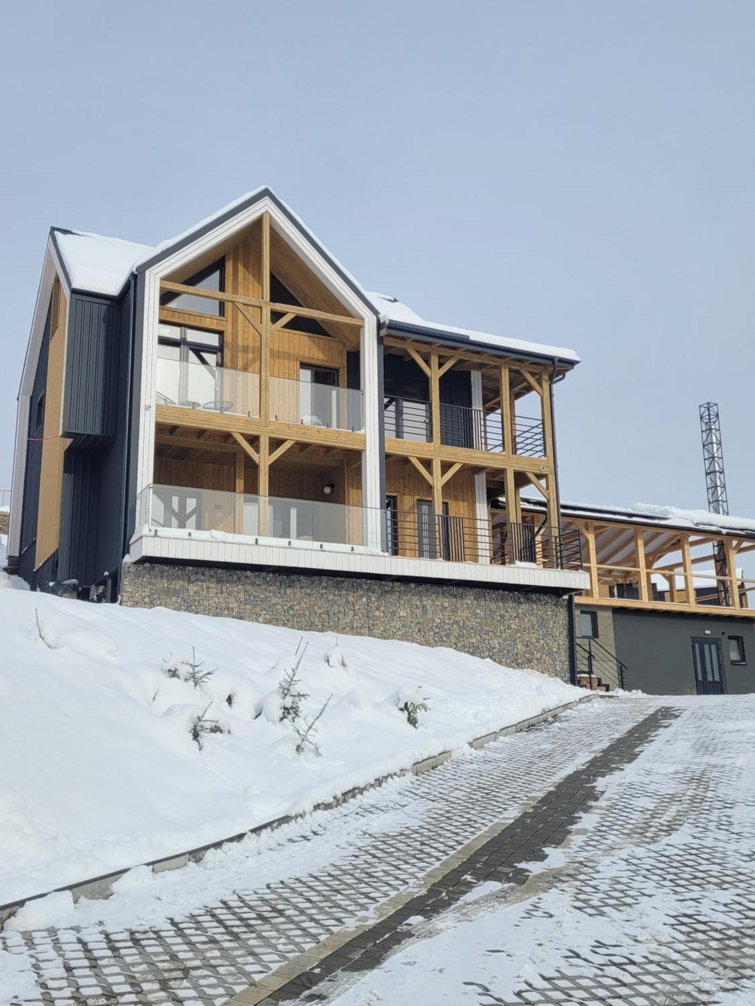 Land Apartment